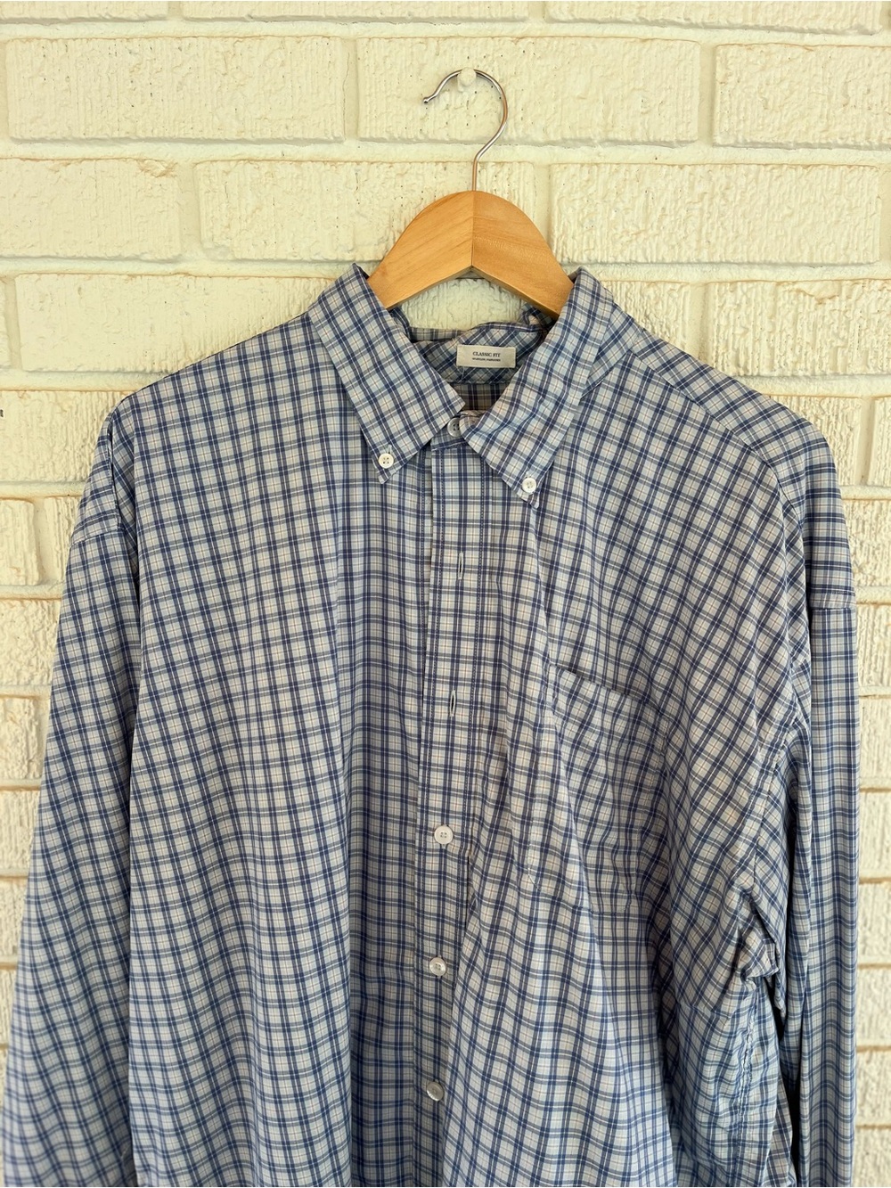 Men's Blue Plaid Button-Down Casual Shirt